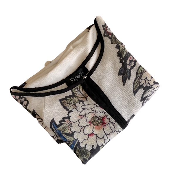 Floral Kimono White Blouse - Picture 11 of 13